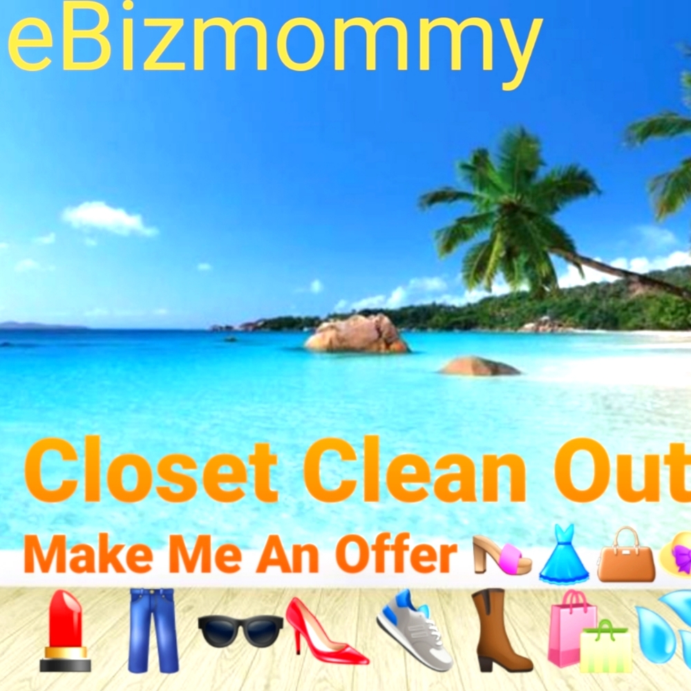 Closet Clear Out... All must go ~  Make me an offer. 👒👜👗👠